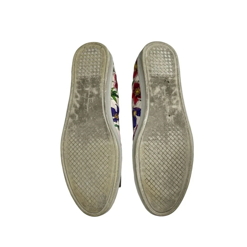 Salvatore Ferragamo Vara Bow Floral Flats Shoe Accent Leather Sz 10.5 C Designer